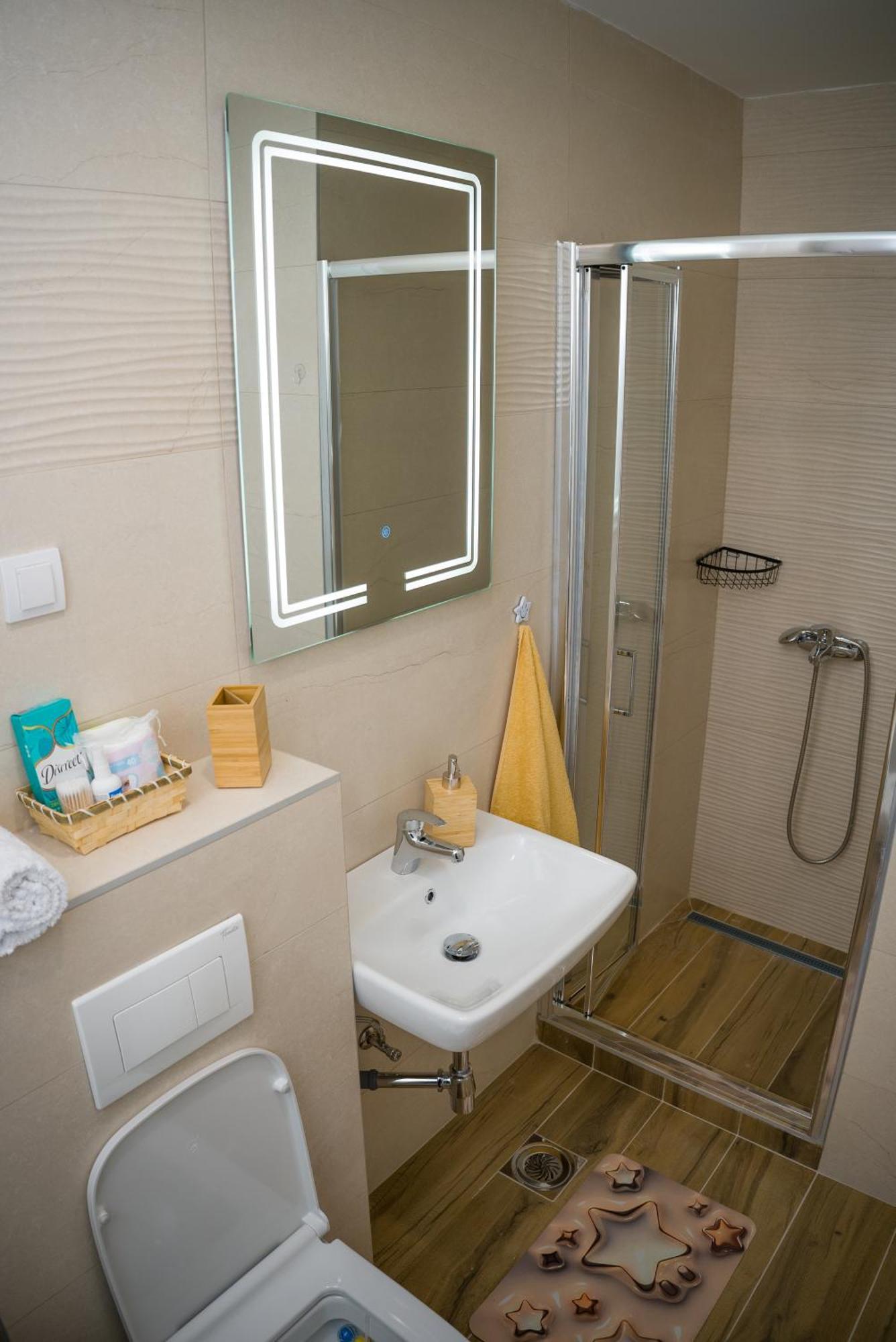 Apartment Infinity Kruševac Buitenkant foto