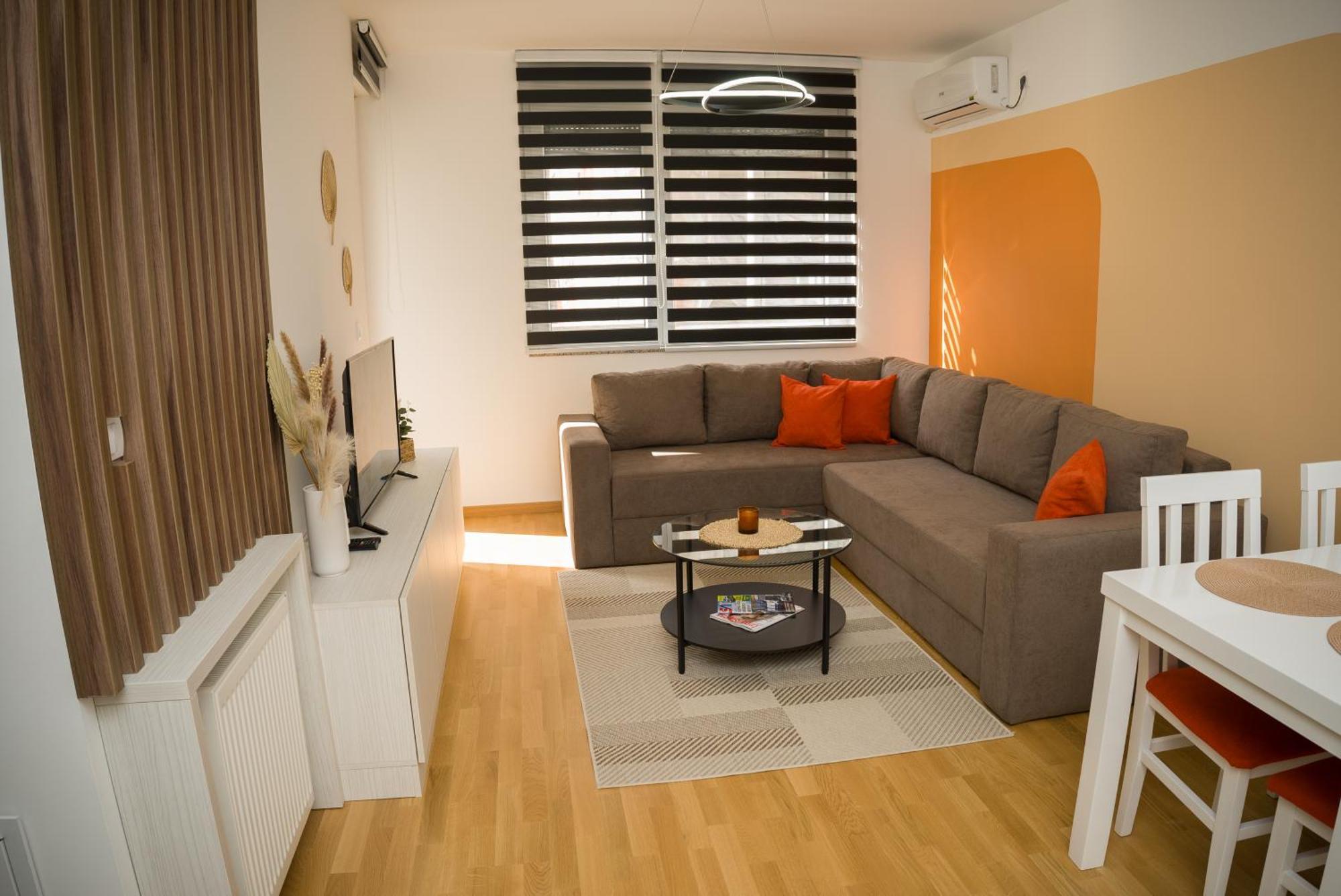 Apartment Infinity Kruševac Buitenkant foto